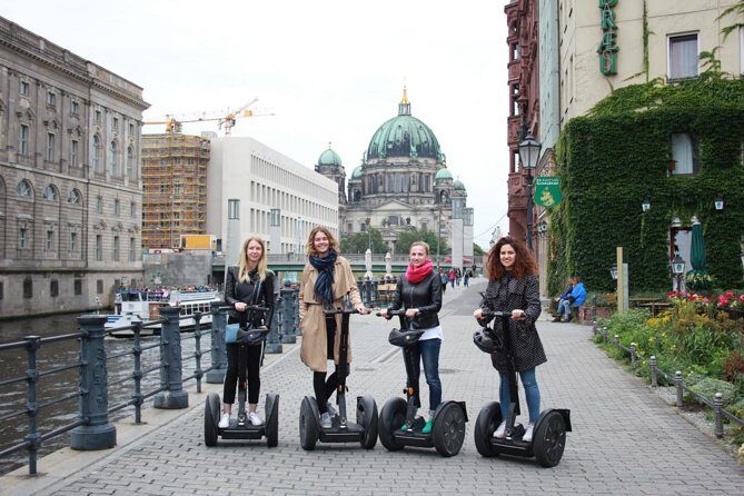 1-Hour Segway Discovery Tour Berlin - Segway practice before the tour: why it makes the hour work