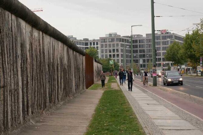 2.5-Hour Berlin Wall and Memorial Sites Walking Tour - Gleim Tunnel: when you understand the motive, the facts hit harder