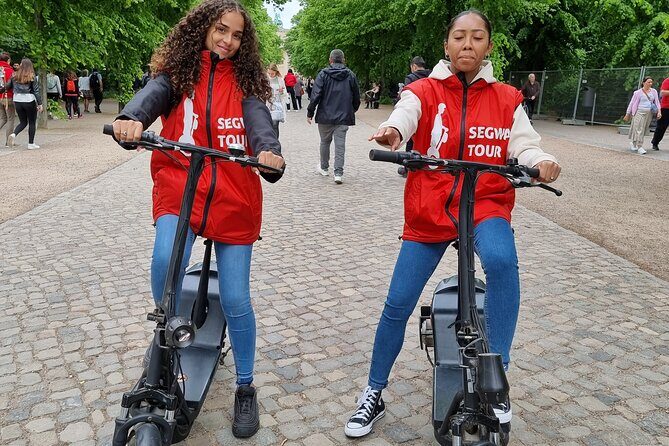 2 hour Sights Guided E-Scooter Tour in Munich - Marienplatz and Viktualienmarkt: your quick taste of Munich’s heart