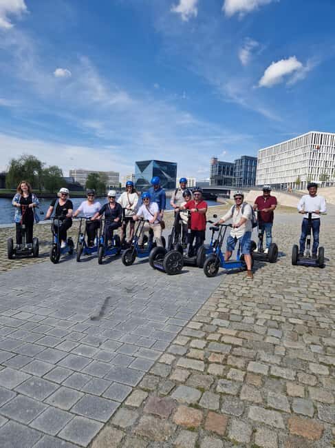 2 Hours Best of München Sightseeings Tour - Munich’s squares, monuments, and parks: what to look for