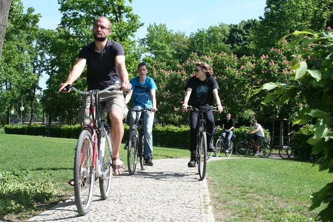 3-Hour Bike Tour of Tiergarten and Berlin's Hidden Places - Stop 2: Tiergarten—Berlin’s central park by bike