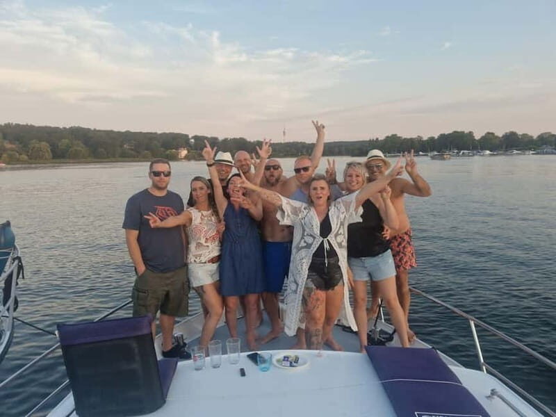 4h Harbor and Castle Sightseeing Cruise, our most booked! - Price: $682 per group up to 4 and what you really get