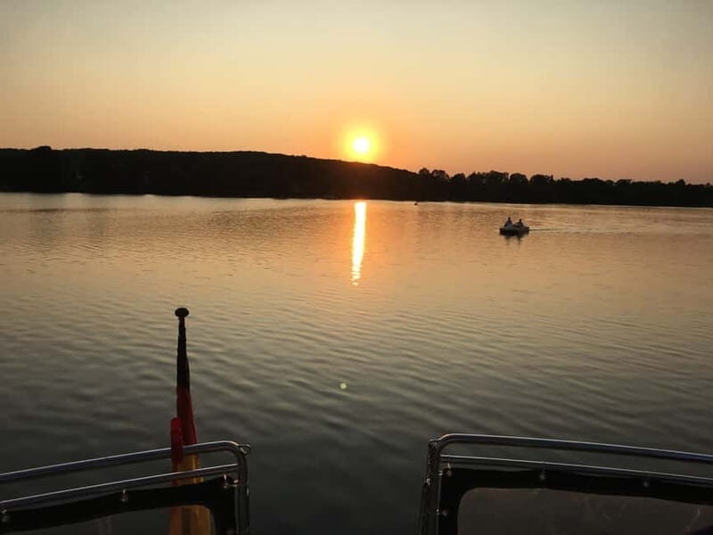 4h Unforgettable Tour with Skipper, "Seven Lakes Cruise" - Where You Go: Tiefensee, Babelsberg Castle, Griebnitzsee, and the Potsdam Edge