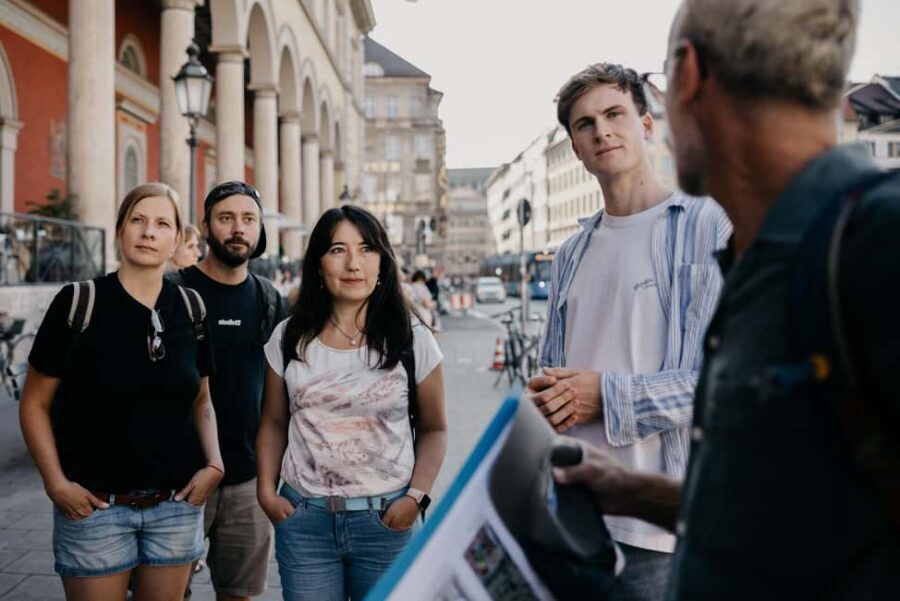 500 Years of Munich Architecture (Max. 16 Guests) - Opera and Maximilianstraße: where culture and city planning meet