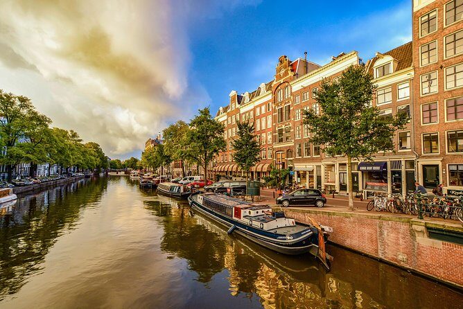 7-Day Taste of Central Europe Tour to Paris, Amsterdam, Brussels and more! - Frankfurt Start: Easy Launch From Main Hauptbahnhof