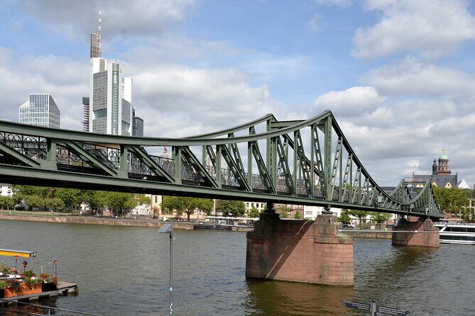 A Frankfurt Meander: A Self-Guided Audio Tour in Germany's Cradle of Democracy - Why This Frankfurt Audio Walk Feels So Practical