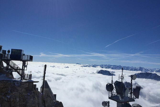 A Private Zugspitze Mountain Tour and Pretzel Making Experience - Price and what the $832.80 per person buys you