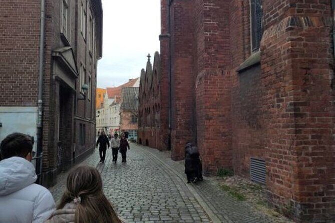 A Self-Guided Audio Tour of Bremen’s Old Town - Key Highlights You’ll Notice Right Away