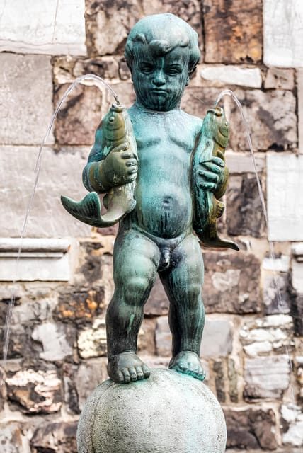 Aachen: Express Walk with a Local in 60 minutes - What You’ll Want to Bring (and Why It Matters)