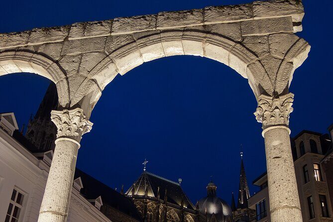 Aachen Scavenger Hunt and Highlights Self Guided Audio Tour - A Self-Guided Aachen Hunt That Makes You Look Up