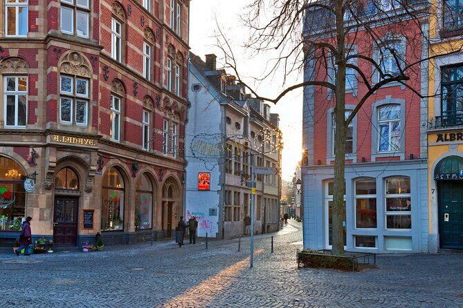 Aachen Scavenger Hunt and Highlights Self Guided Audio Tour - Finish Rules: Where You End (and Why It Matters)
