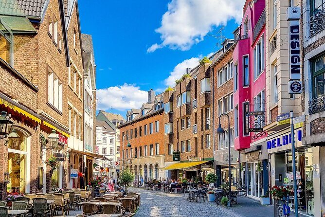 Aachen Scavenger Hunt and Sights Self-Guided Tour - Aachener Dom, Elisenbrunnen, Rathaus: What You’ll Chase on Foot