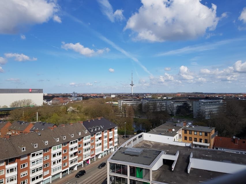 Above the rooftops of Bremen - Stop 1: ecos office center Bremen and the former Beluga building area