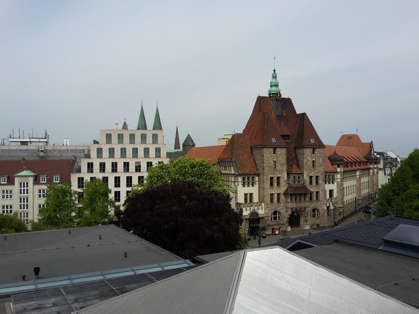 Above the rooftops of Bremen - What the guide adds (and when it can fall flat)