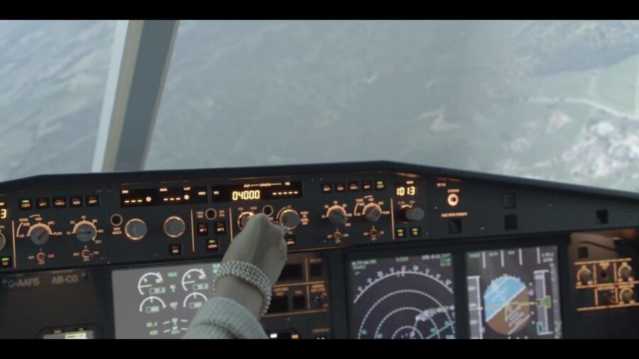 Airbus Flightsimulator | Flying Experience | adults&children - Why This A320 Simulator Feels Serious in Oberhausen Centro