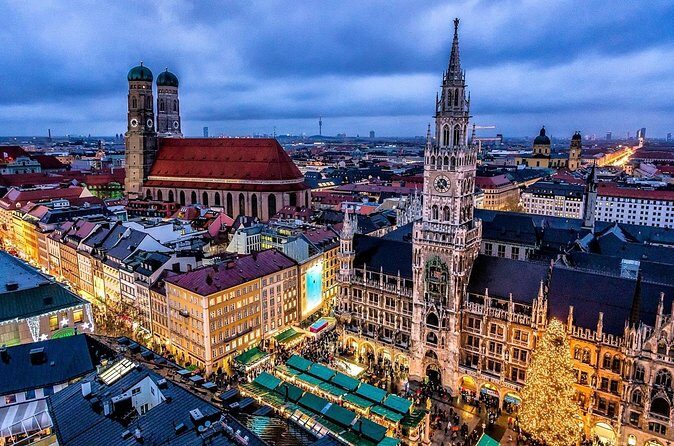 Airport Transfer: Munich Airport MUC to Munich by Luxury Van - Who should book this Munich Airport luxury van?