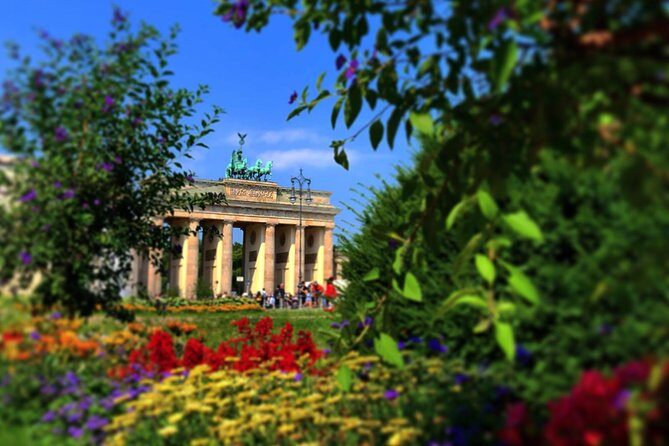 All-in-One Berlin Highlights on Foot: Private Walking Tour - The value of a private Berlin highlights walk (and what you trade off)