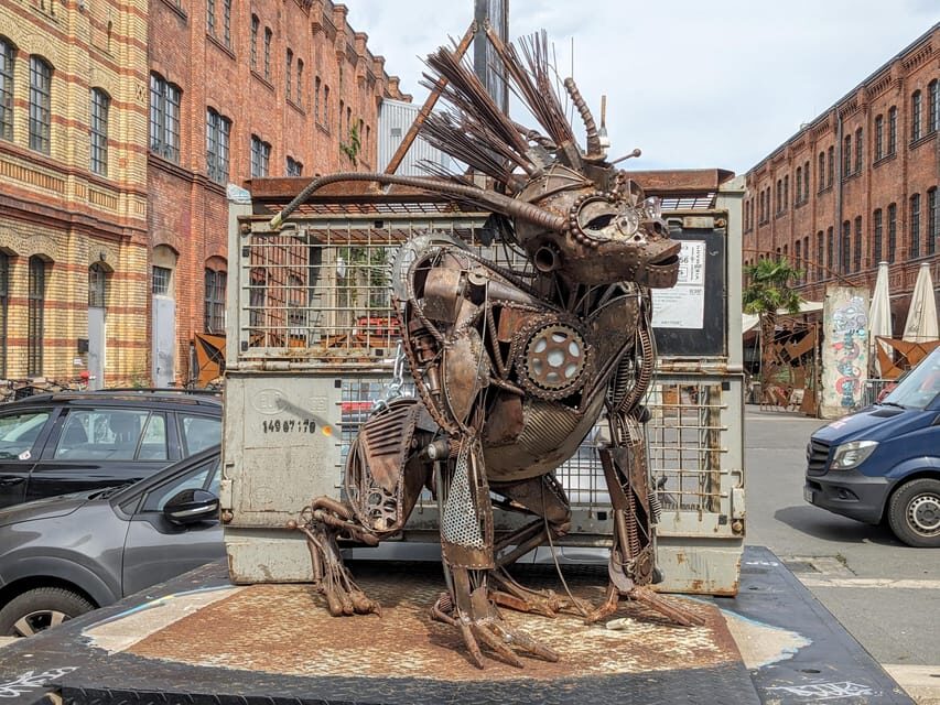 Alternative Berlin / Street art tour - Private group - Who This Tour Is Best For