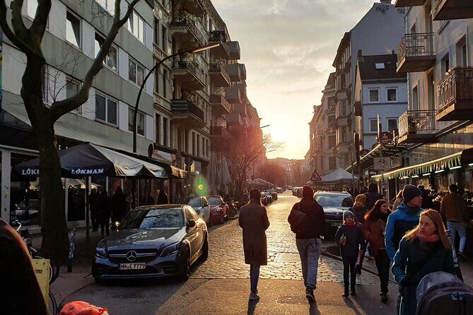 Alternative Hamburg Private Alternative Street Art Tour - What makes the guides matter so much (and how to tell if it’s right for you)