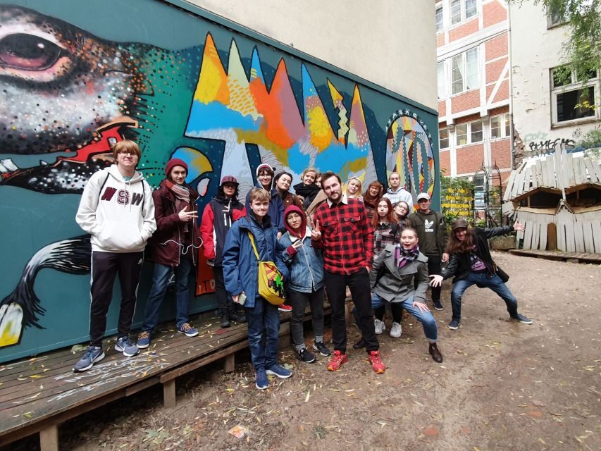 Alternative Hamburg / Street Art Private Tour - The Tour Style: What A Good Guide Changes In Two Hours