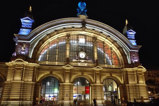Amazing walking Frankfurt with a local guide - Alte Oper: the Renaissance opera house in the middle of it all