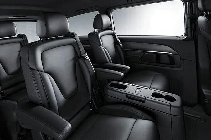 Arrival Transfer Munich Train Station to Munich by Luxury Van - Luggage rules and the quick checklist you shouldn’t skip