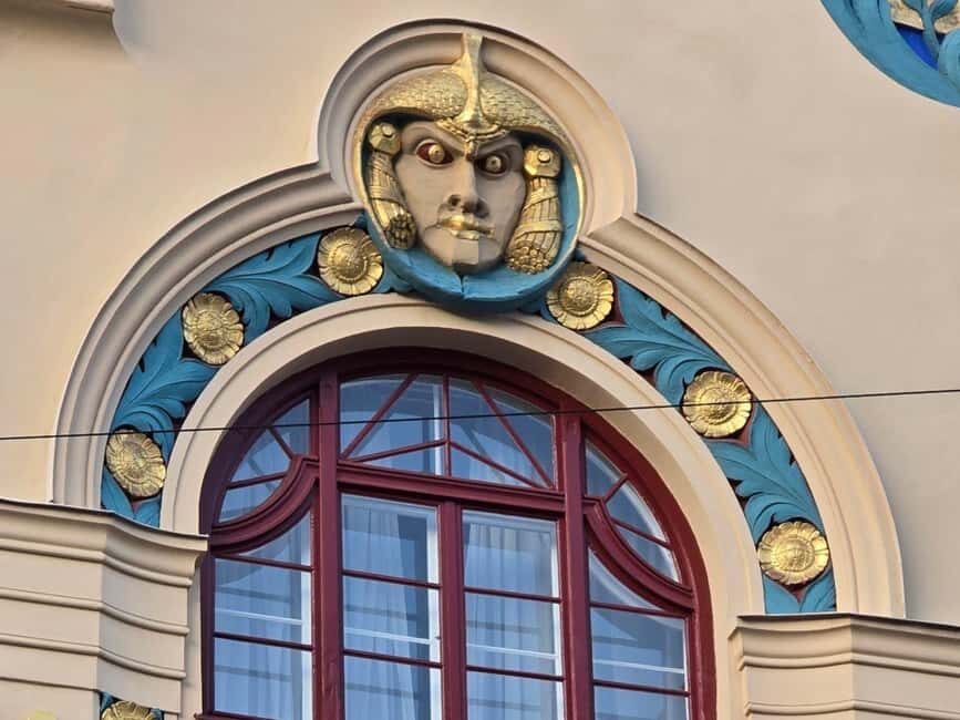 Art Nouveau Meets Street Art in Munich (Max. 12 guests) - Key things I’d plan around