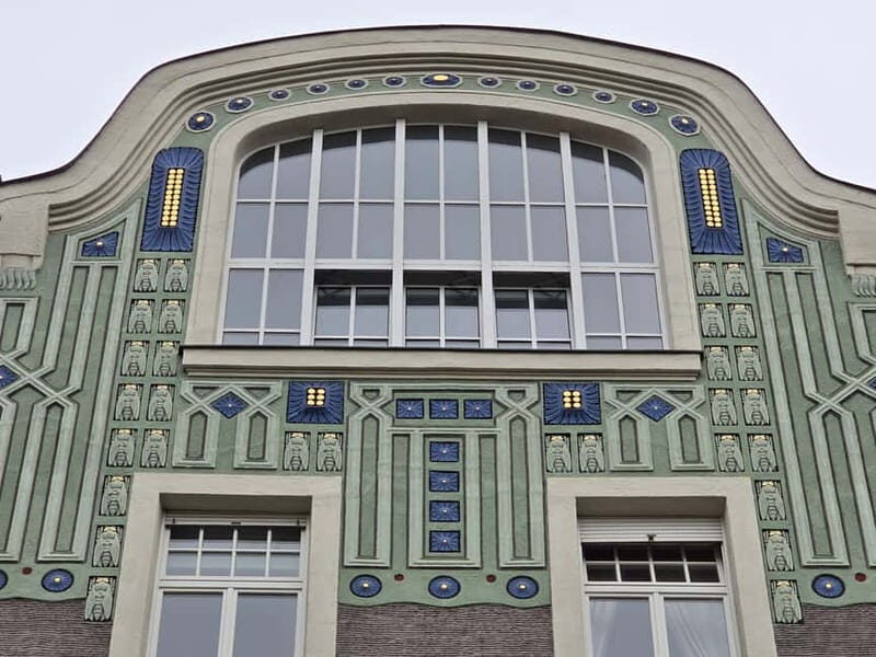 Art Nouveau Meets Street Art in Munich (Max. 12 guests) - FAQ