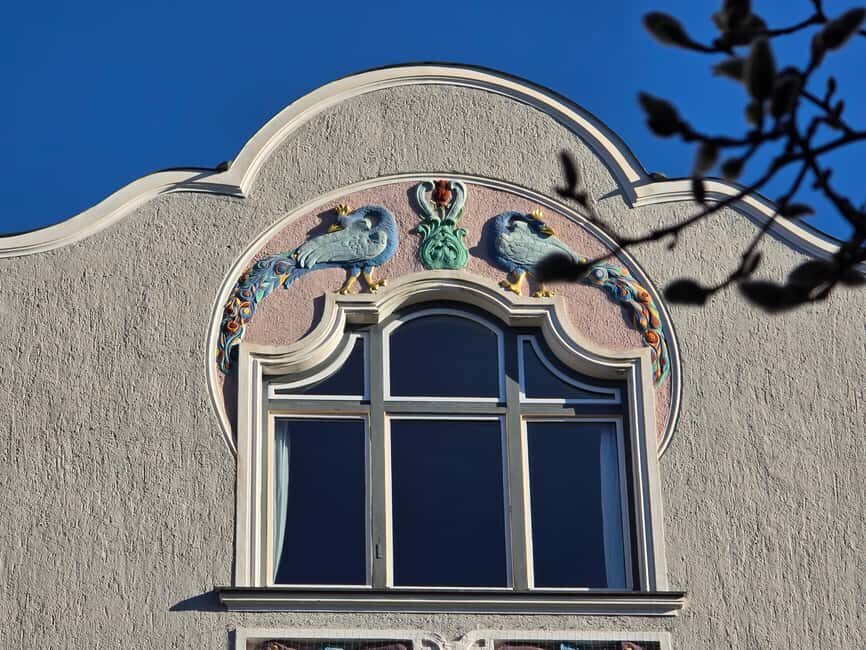 Art Nouveau Meets Street Art in Munich (Max. 12 guests) - The Jugendstil façade framing moment (and why it works)