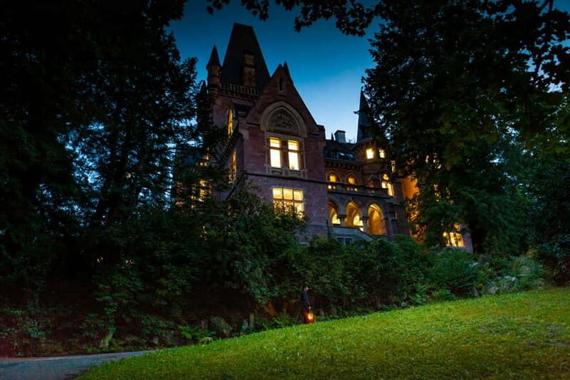 Baden-Baden: Event tour - Ghosts, Counts and Rumours - Meeting at Solms Castle Innenhof: The Show Starts in the Right Place