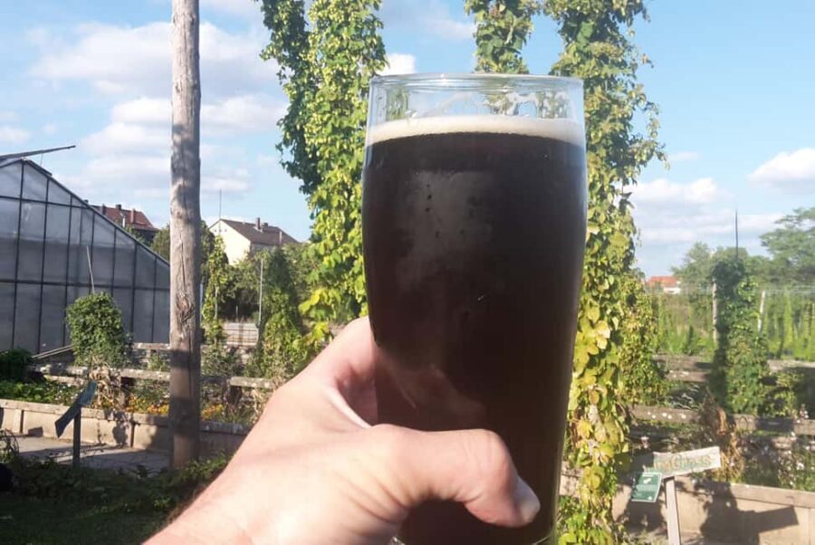Bamberg: Beer & Brewery Tour - 2 Hour - English Or German - Bamberg’s old town stops: 3–4 beers, served with context