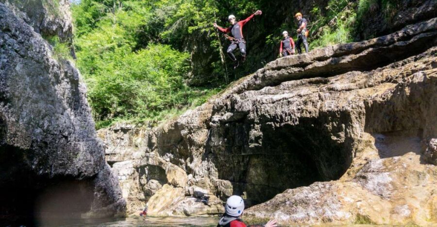 Bavaria: Schneizlreuth Canyoning for Beginners - Why Schneizlreuth Gorge canyoning feels beginner-friendly