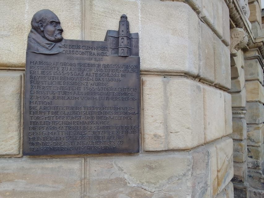 Bayreuth: Christmas city tour in German - Meeting at Opernstraße 22 and finding your guide quickly