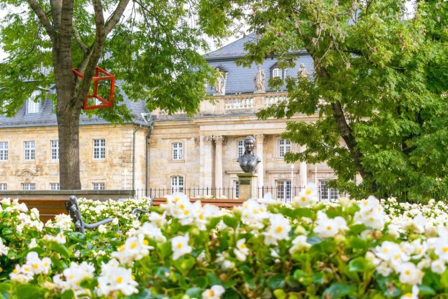Bayreuth: German City Walking Tour (Tourist Info) - Wagner’s doorstep: Haus Wahnfried garden and the tomb of Richard and Cosima