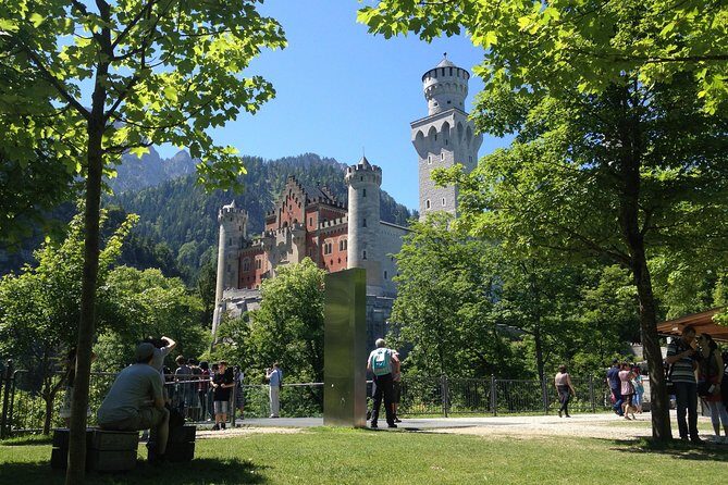 Beer and a Castle, A Neuschwanstein Tour - What “Small-Group” Really Means Here