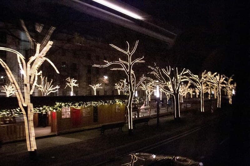 Berlin: 2-Hour Christmas Lights Bus Tour incl. Mulled Wine - Why a Christmas-Lights Bus Tour Works So Well in Berlin