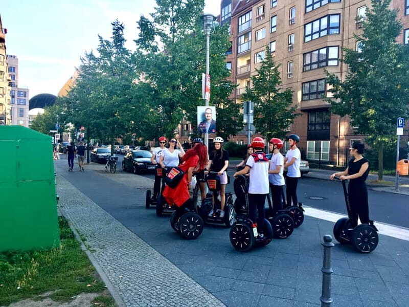 Berlin: 2-Hour Premium Segway Tour - Stop 1: Brandenburg Gate—more than a postcard shape