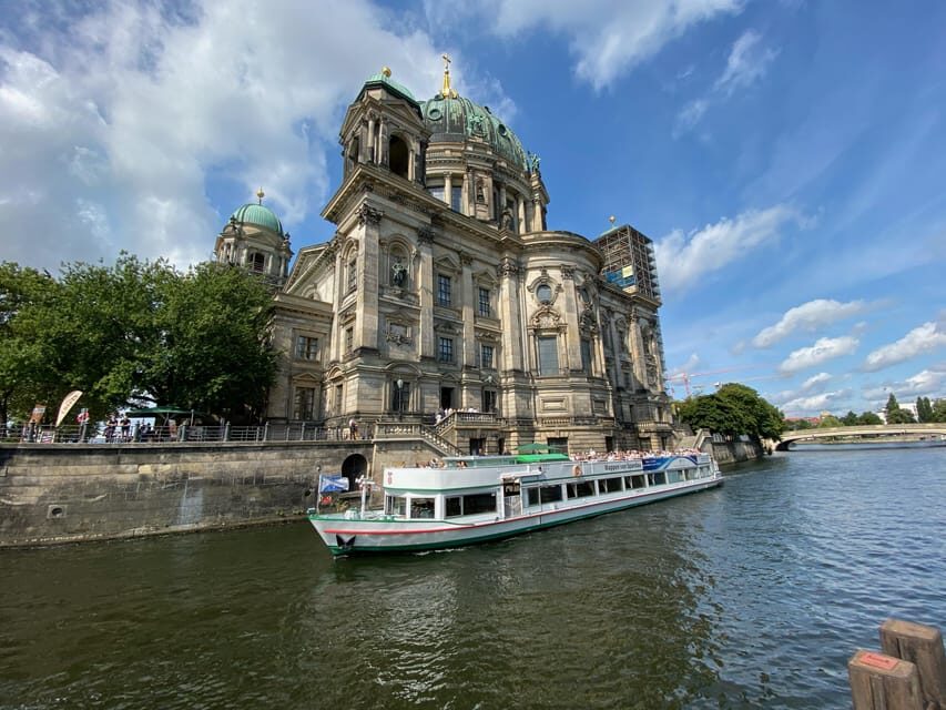 Berlin: 3.5-Hour Sightseeing Cruise on the Spree River - What the Live Commentary Adds (and What It Doesn’t)