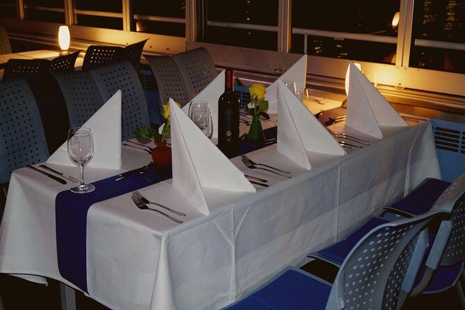Berlin 3-Course Dinner Cruise - Reichstag, TV Tower, and the German White House from the water