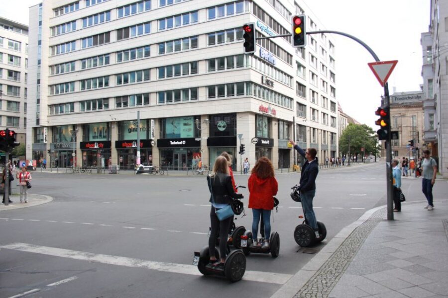 Berlin: 3-Hour Segway Tour - A 3-hour Berlin route built for major landmarks