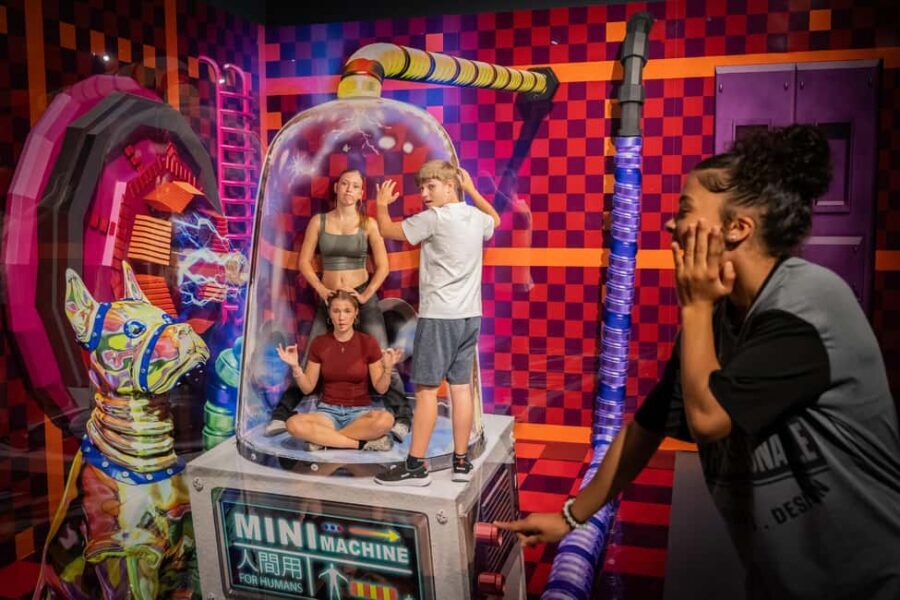 Berlin: 3D TrickArt Museum - Tickets - Air-Conditioned Comfort Matters More Than You Think