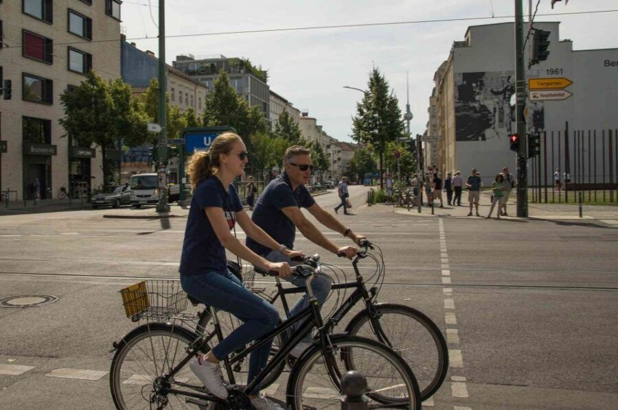 Berlin: 48-Hour or 72-Hour Bike Rental - Weather-ready riding: sunblock and rain ponchos aren’t gimmicks