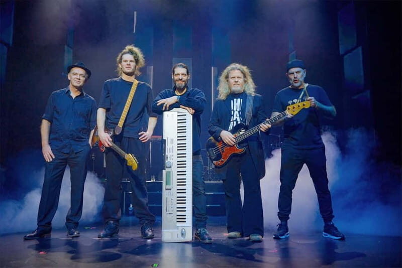 Berlin: "90s Forever - Hits & Acrobatics" - Varieté Show - Who Should Book 90s Forever in Berlin