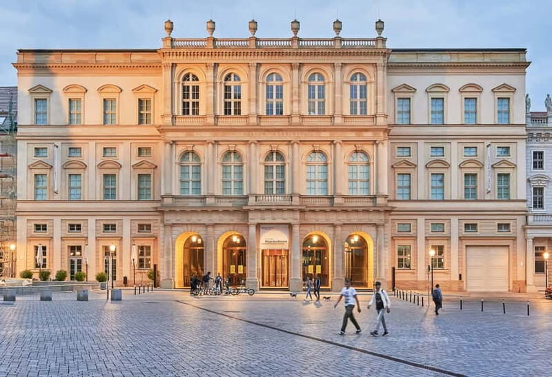 Berlin: All Inclusive WelcomeCard & Transportation Zones ABC - Restaurants, bars, and discounts: saving money where Berlin helps you linger
