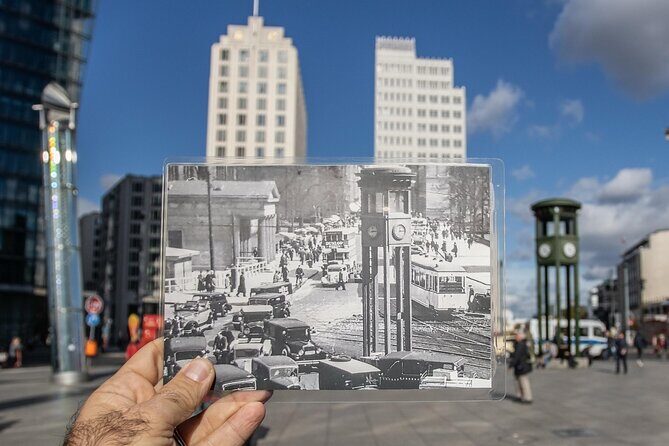 Berlin and Car Culture Tour - Stop 1: Potsdamer Platz, Germany’s oldest traffic light and the Benz moment
