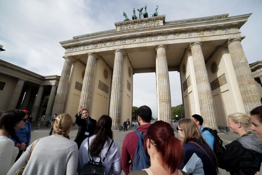 Berlin: Berlin Wall and the Cold War Walking Tour - Who this tour suits best