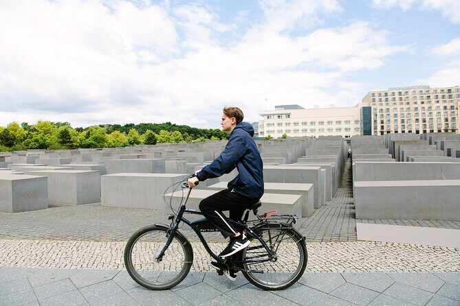 Berlin Bike and Electric Bike Rentals - The Real Flexibility: Your Own Route, Your Own Pace