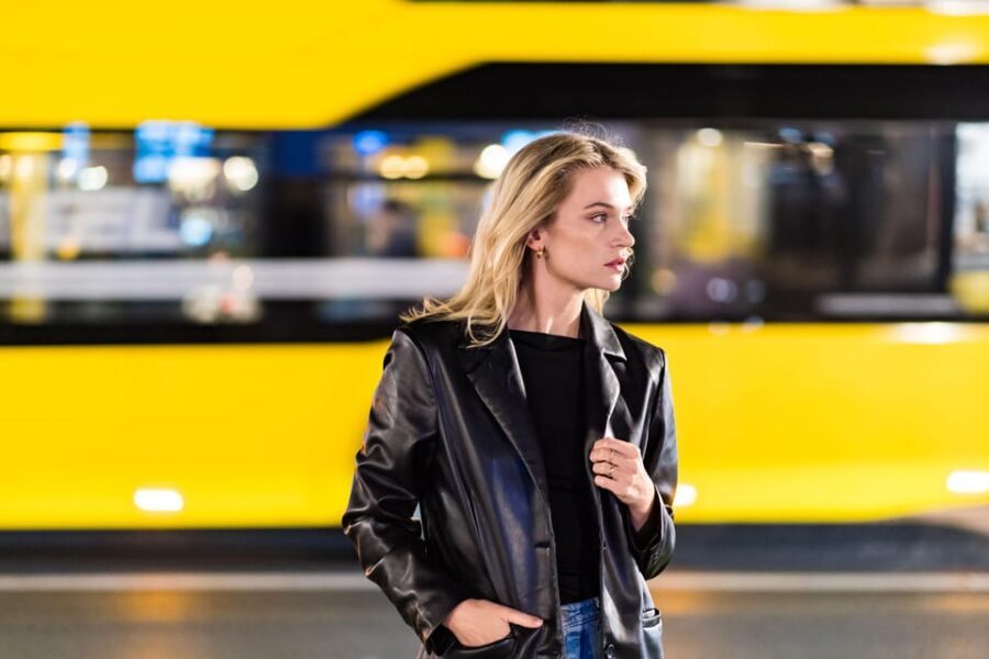 Berlin by Night: Private Photoshoot at Illuminated Cityscape - Price and value: $152 per group, up to 4