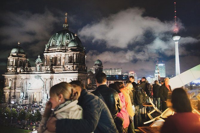Berlin by Night Private Tour - All Must-See Sites Magically Lit Up at Night - Why Berlin’s best monuments work better after dark