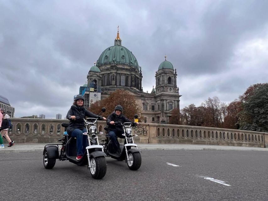 Berlin City: 2 Hour Guided Fat Tire E-Scooter Tour - Reichstag area: seeing power and symbolism in motion